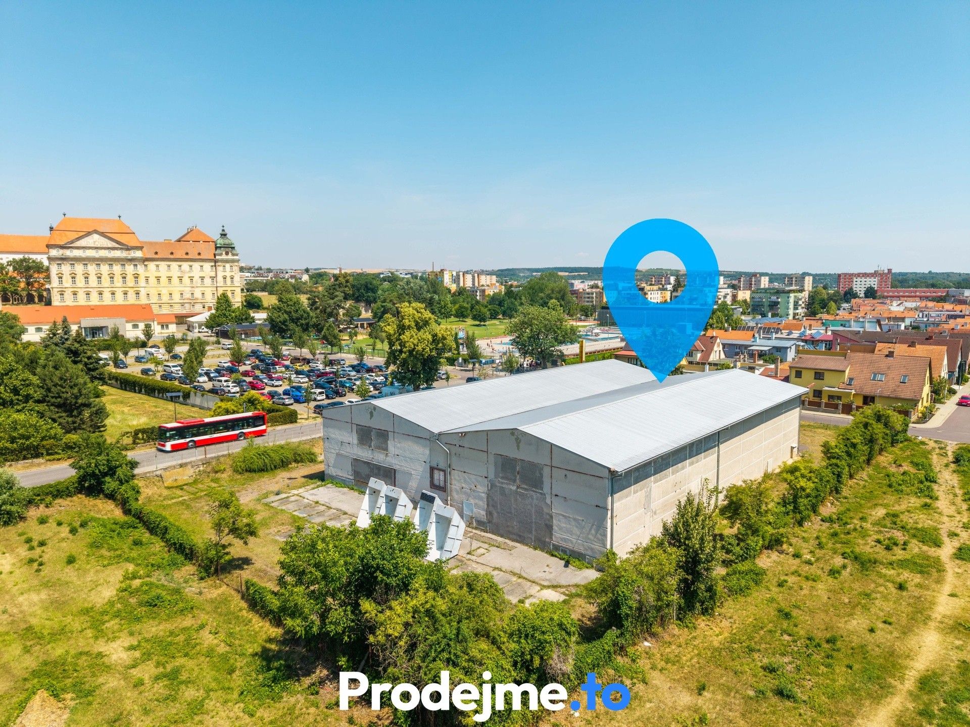Prodej komerčního prostoru 3833 m² - foto 4