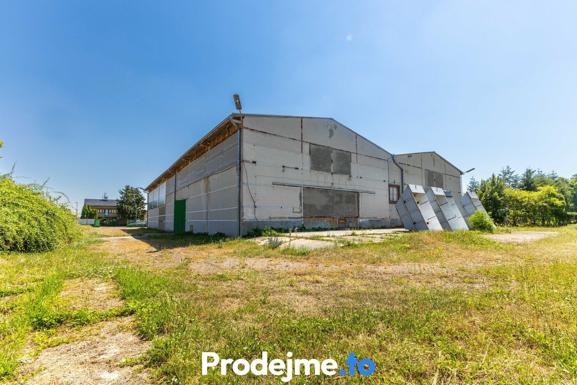 Prodej komerčního prostoru 3833 m² - foto 12