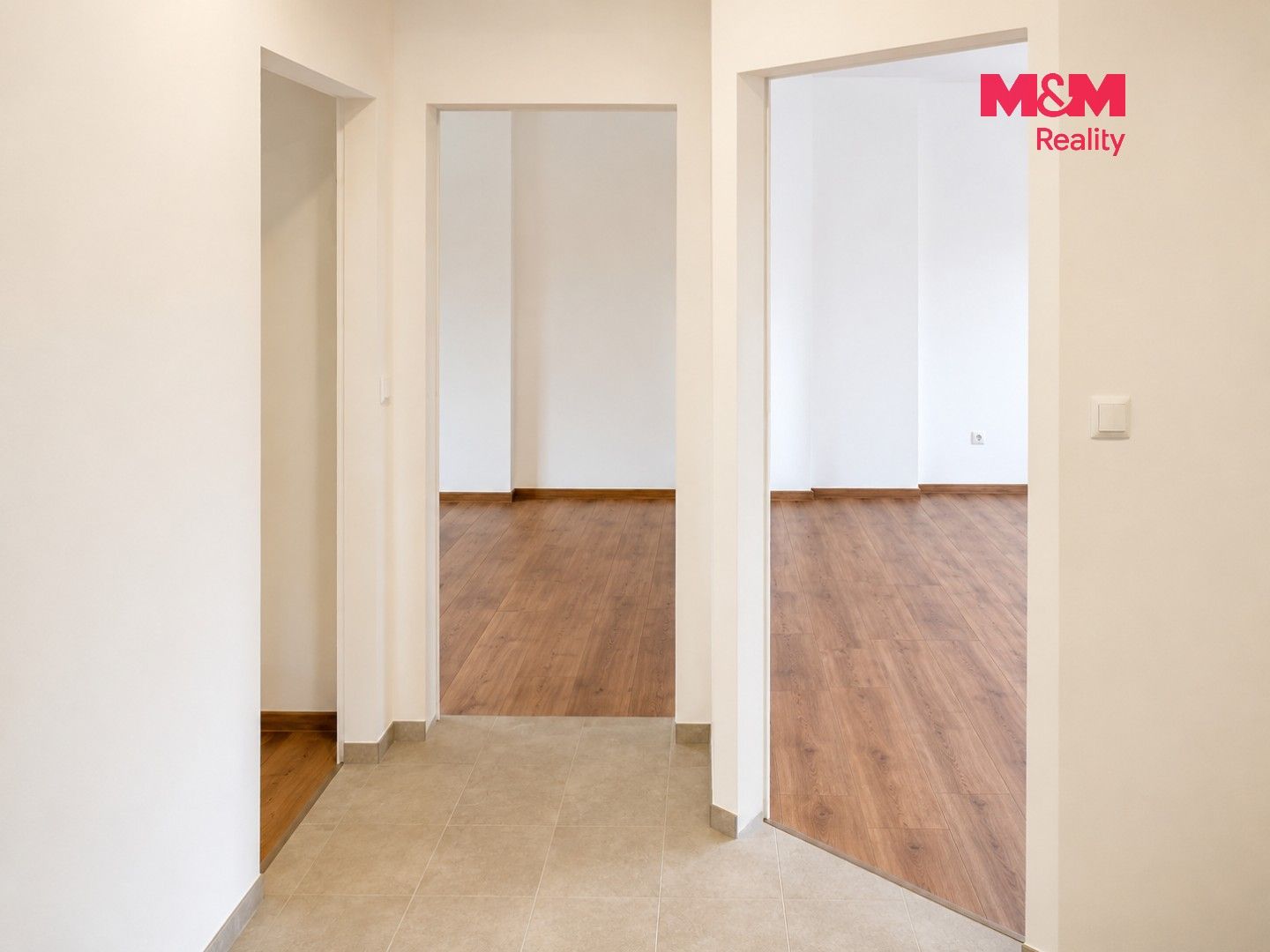 Pronájem bytu 3+kk 78 m² - foto 6