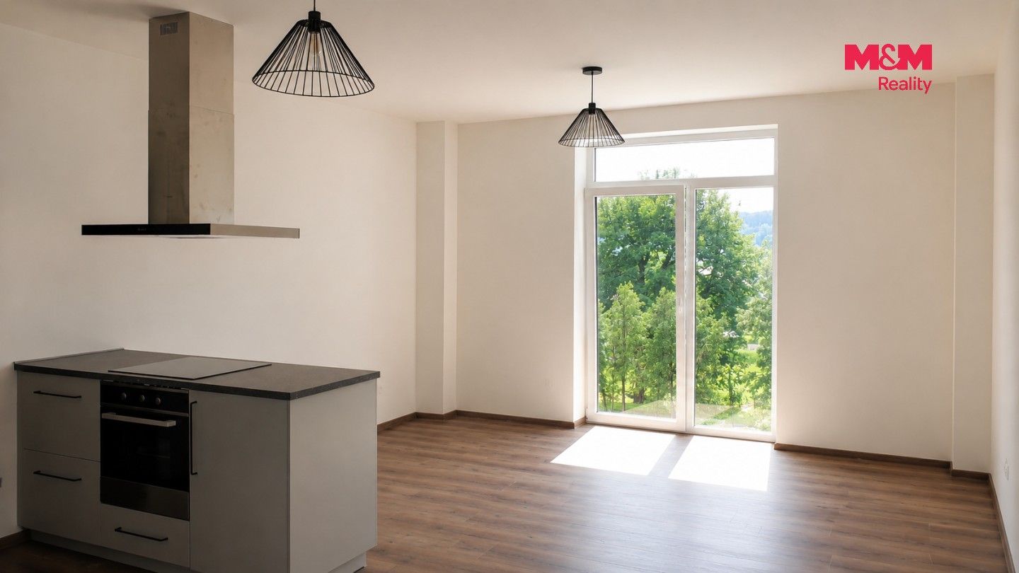 Pronájem bytu 3+kk 78 m² - foto 3