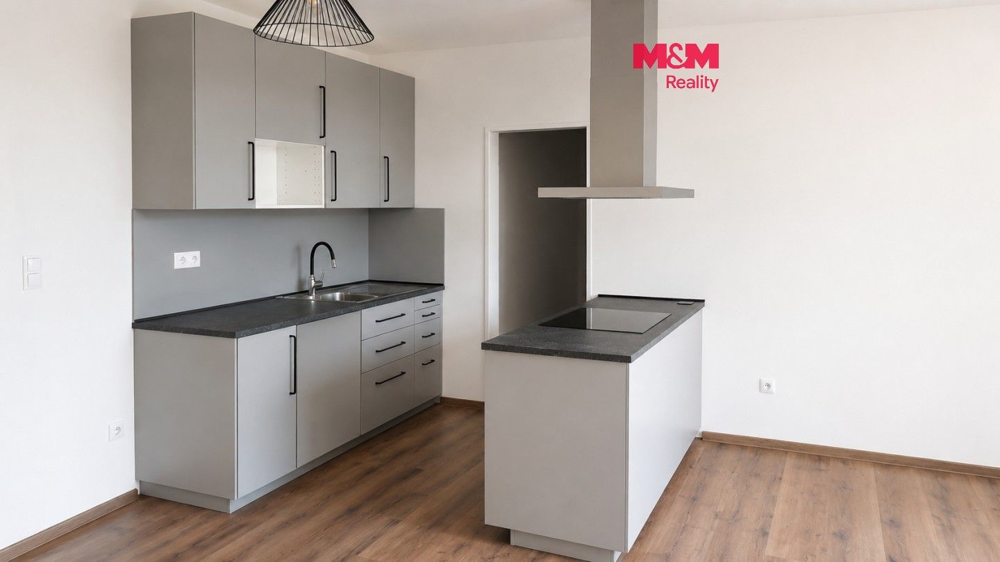 Pronájem bytu 3+kk 78 m² - foto 1