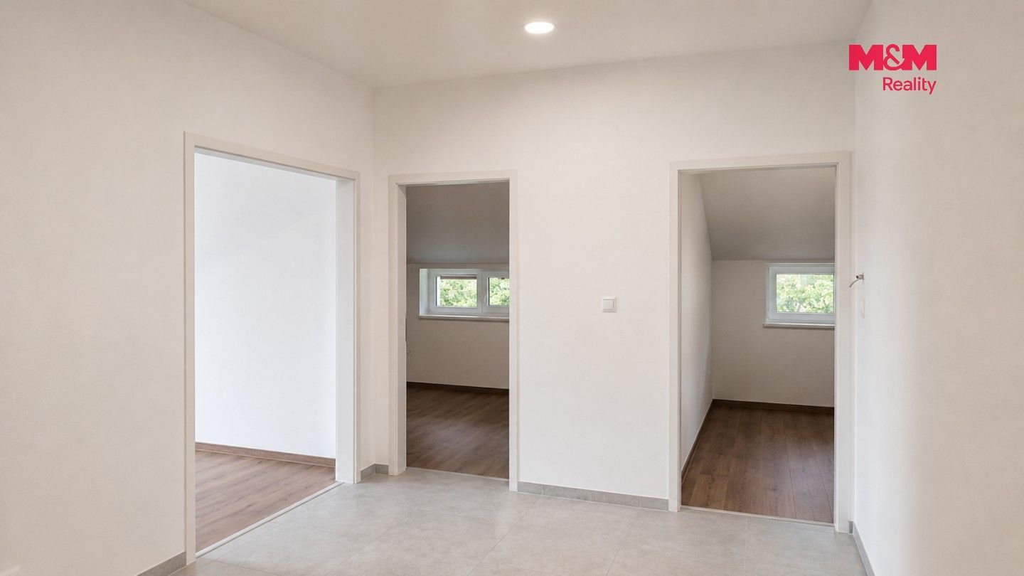 Pronájem bytu 3+kk 78 m² - foto 6