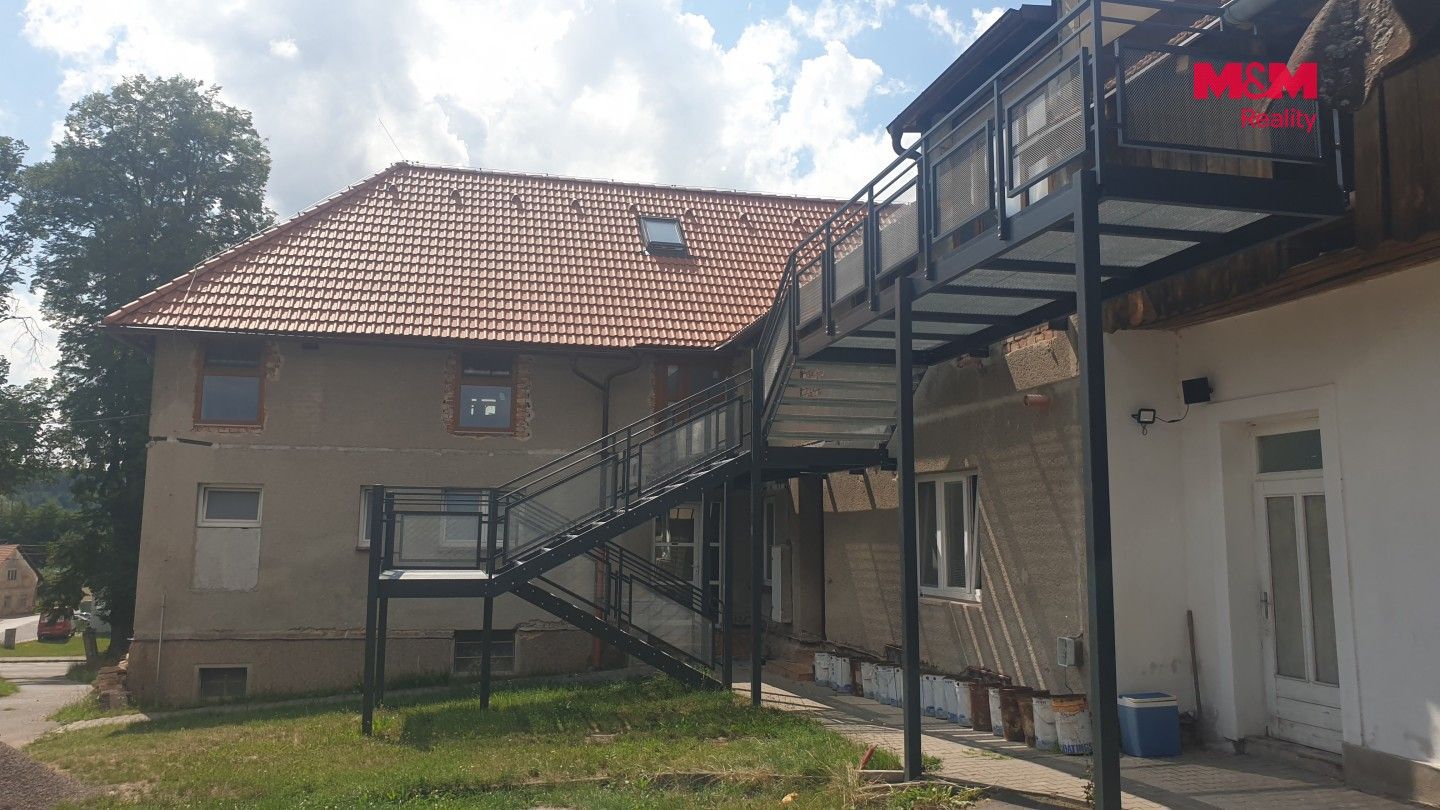 Pronájem bytu 3+kk 78 m² - foto 12