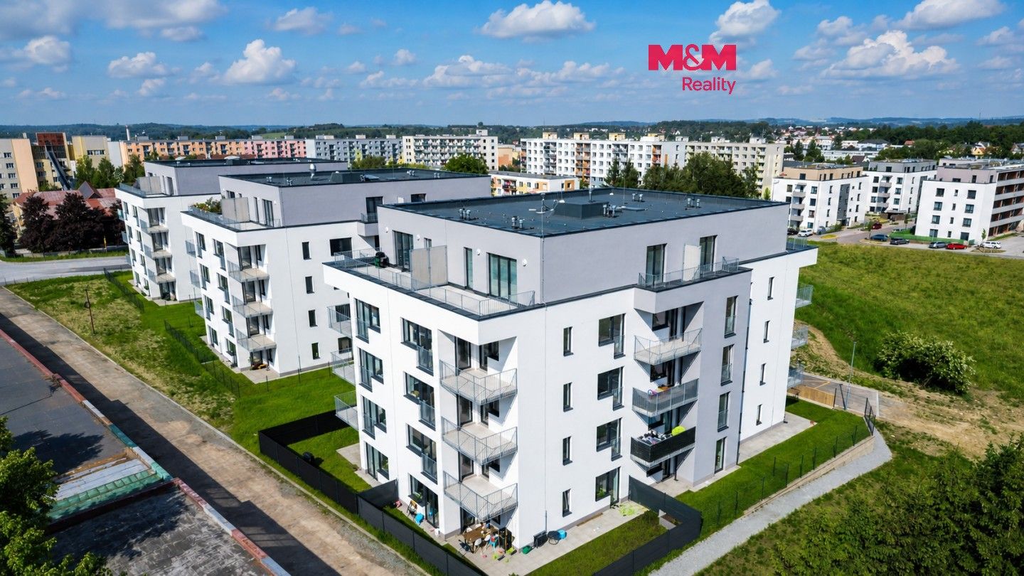 Pronájem bytu 3+kk 65 m² - foto 1