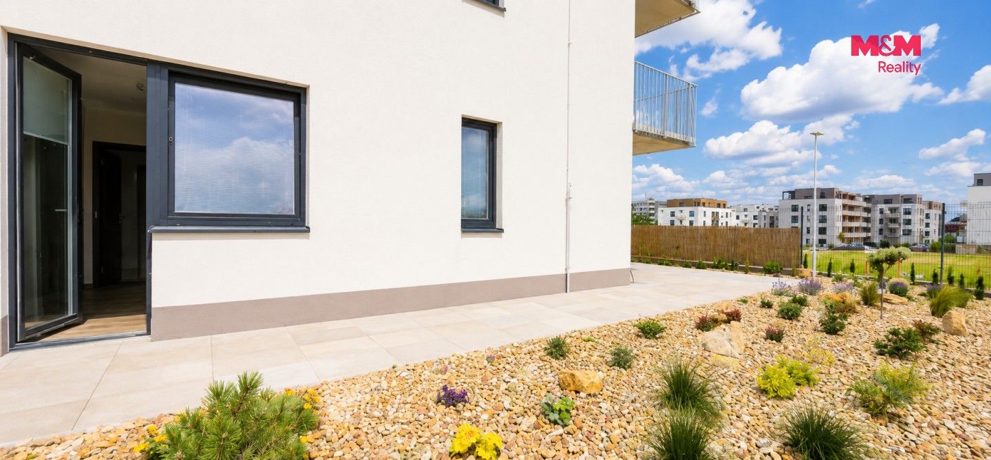 Pronájem bytu 3+kk 65 m² - foto 10