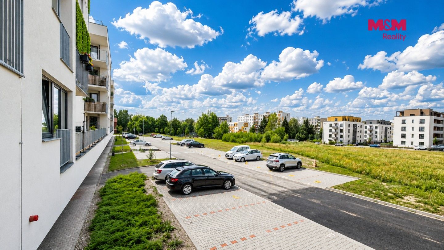 Pronájem bytu 3+kk 65 m² - foto 11