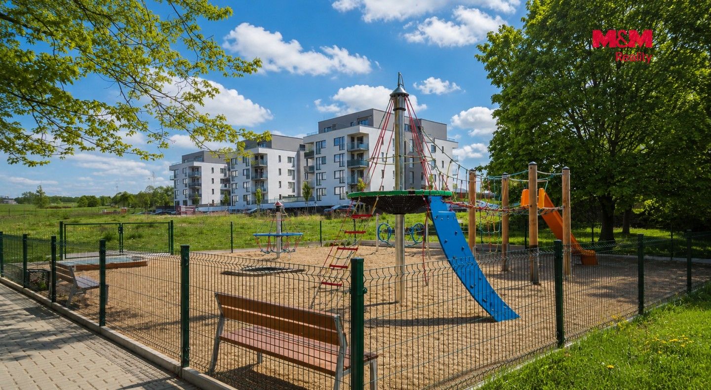 Pronájem bytu 3+kk 65 m² - foto 13