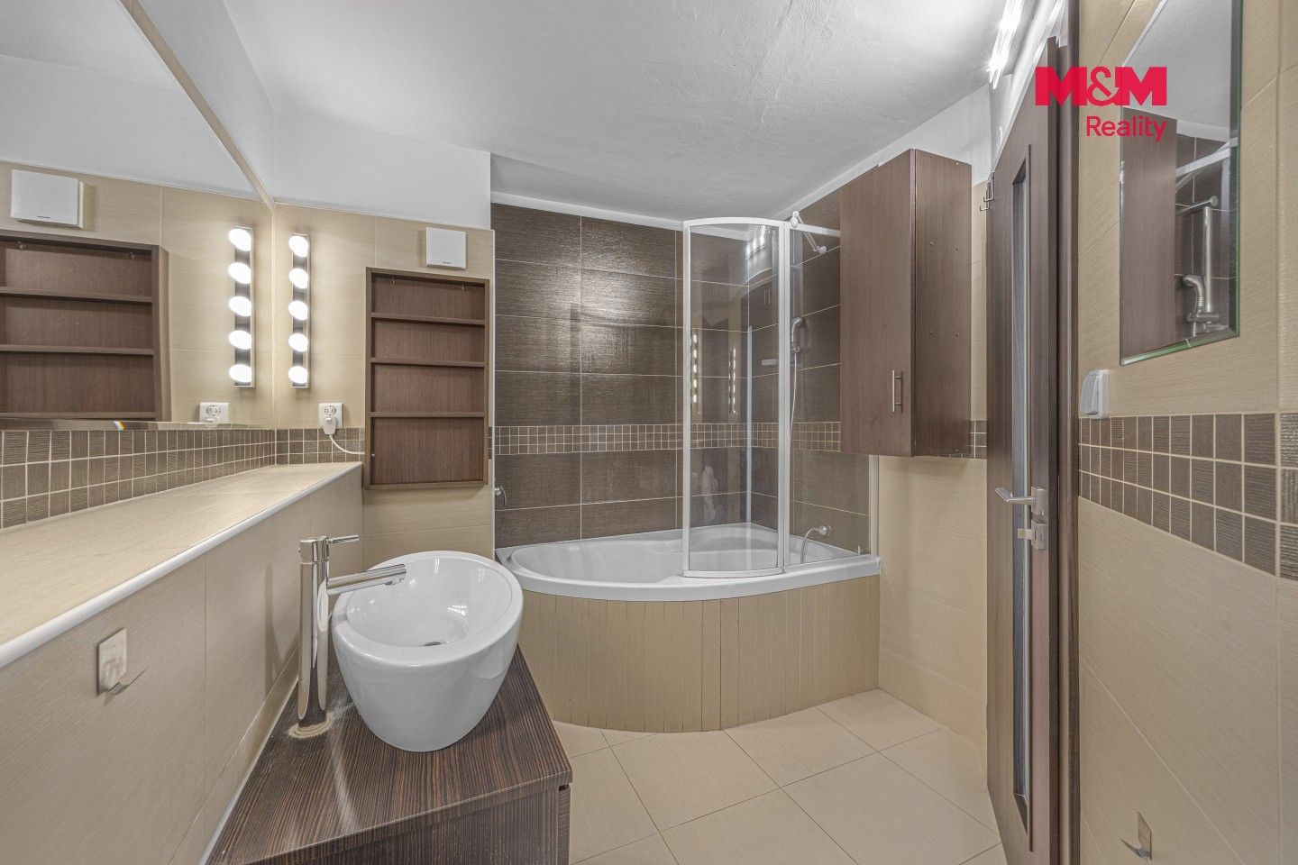 Prodej bytu 3+kk 71 m² - foto 3