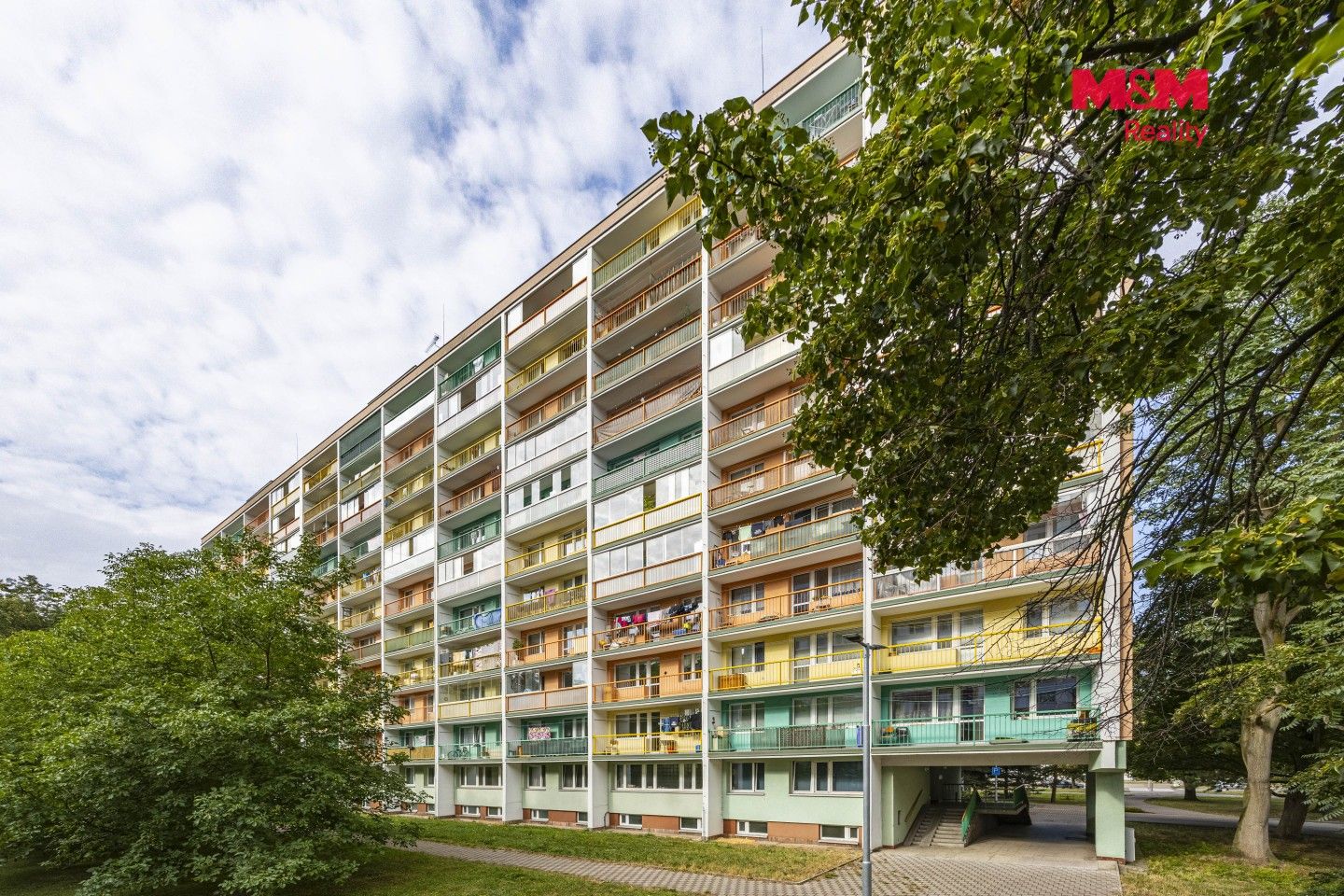Prodej bytu 3+kk 71 m² - foto 1