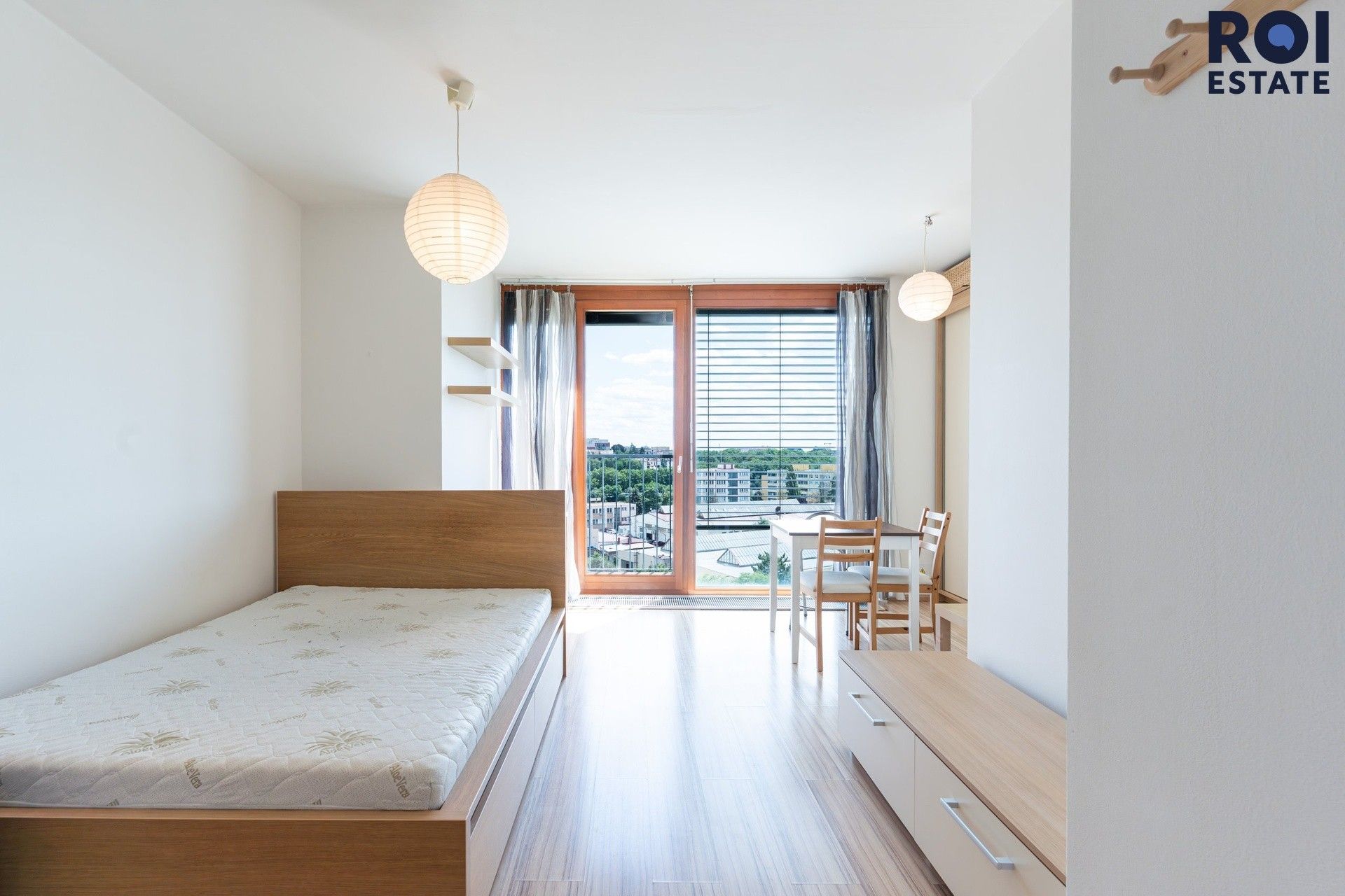 Pronájem bytu 1+kk 31 m² - foto 1