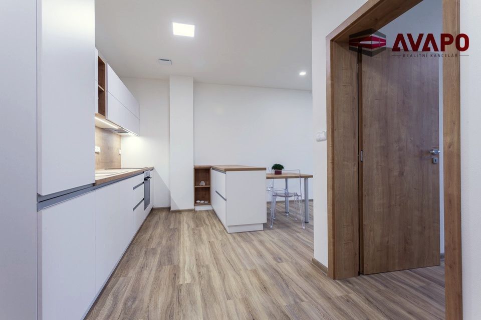Pronájem bytu 2+kk 56 m² - foto 5