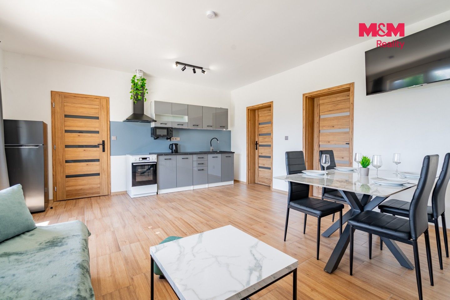 Prodej komerčního prostoru 226 m² - foto 9