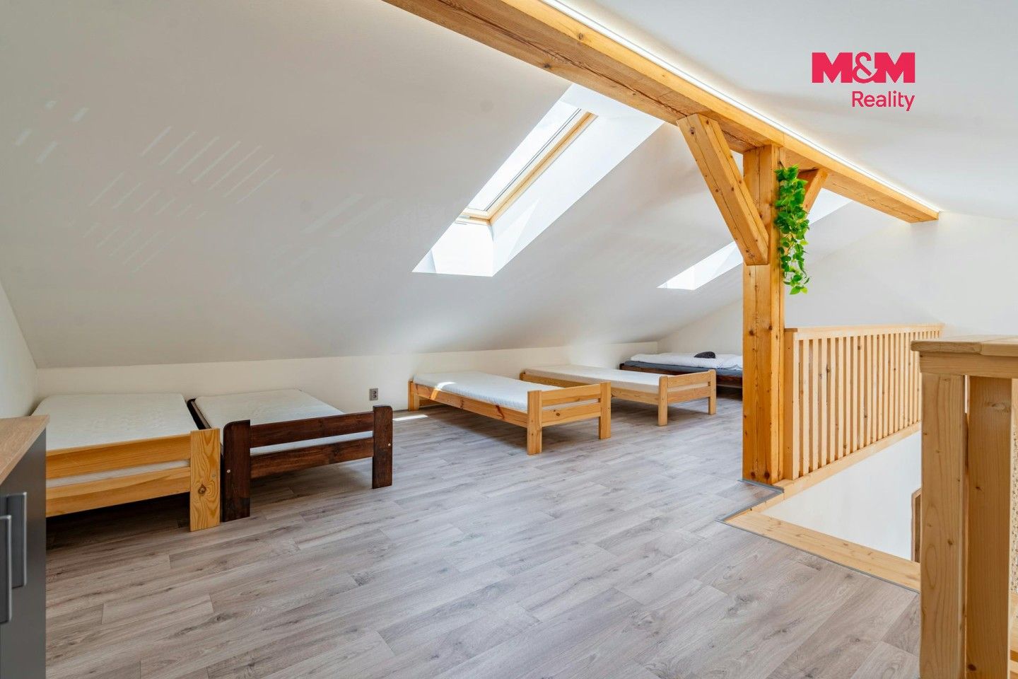 Prodej komerčního prostoru 226 m² - foto 17