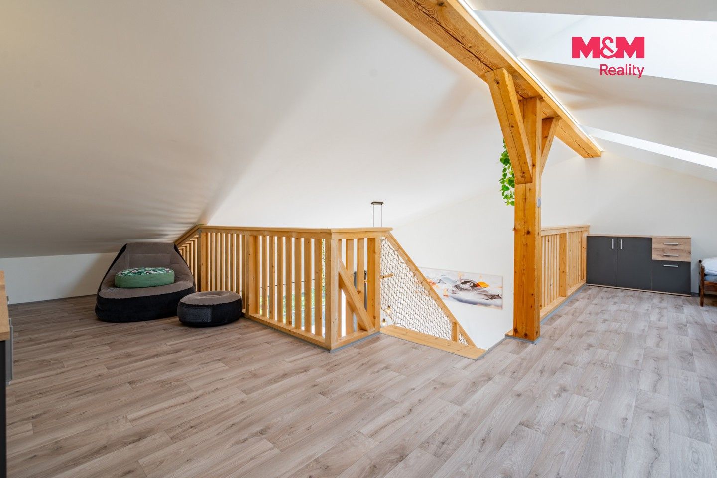 Prodej komerčního prostoru 113 m² - foto 12