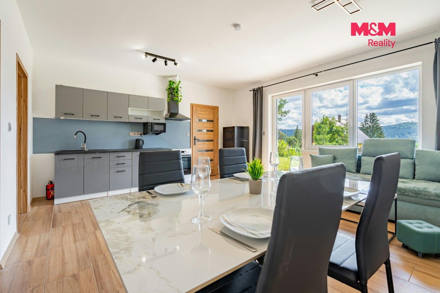 Prodej komerčního prostoru 113 m² - foto 20
