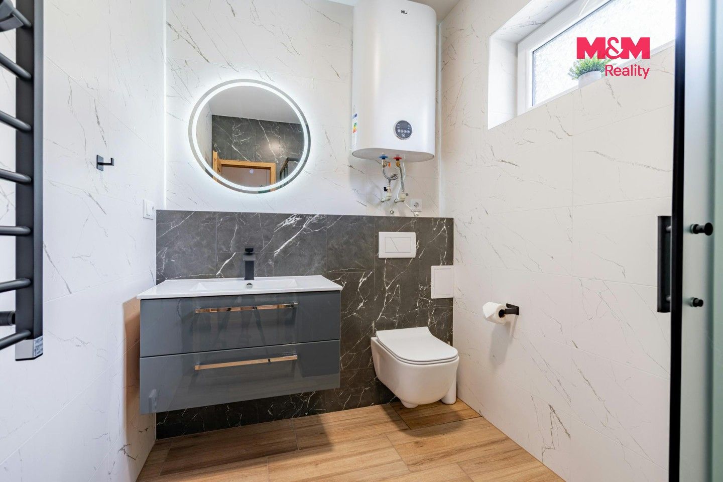 Prodej komerčního prostoru 113 m² - foto 22