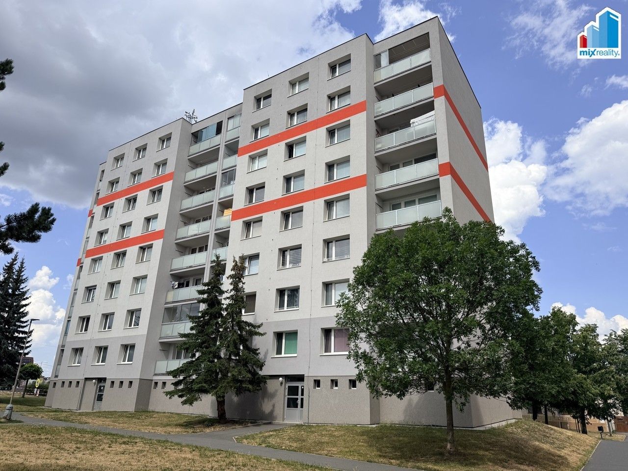 Prodej bytu 3+1 63 m² - foto 1