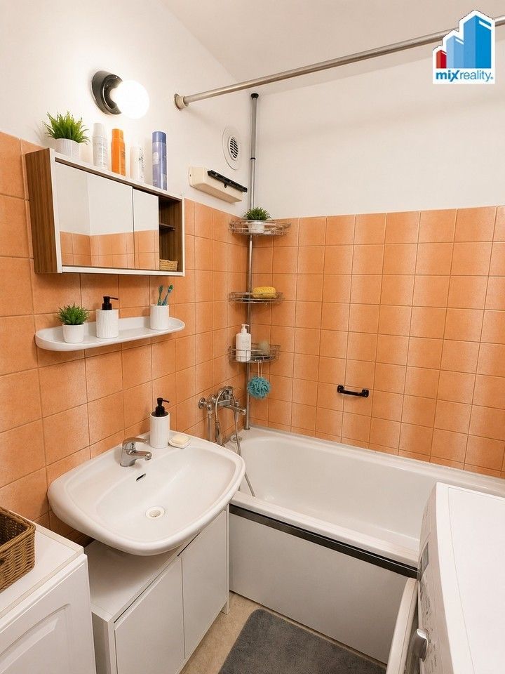 Prodej bytu 3+1 63 m² - foto 11