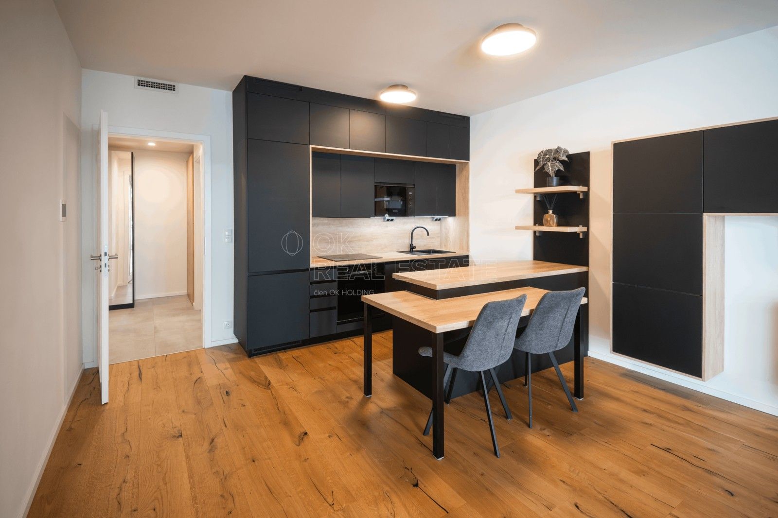 Prodej bytu 1+kk 42 m² - foto 2
