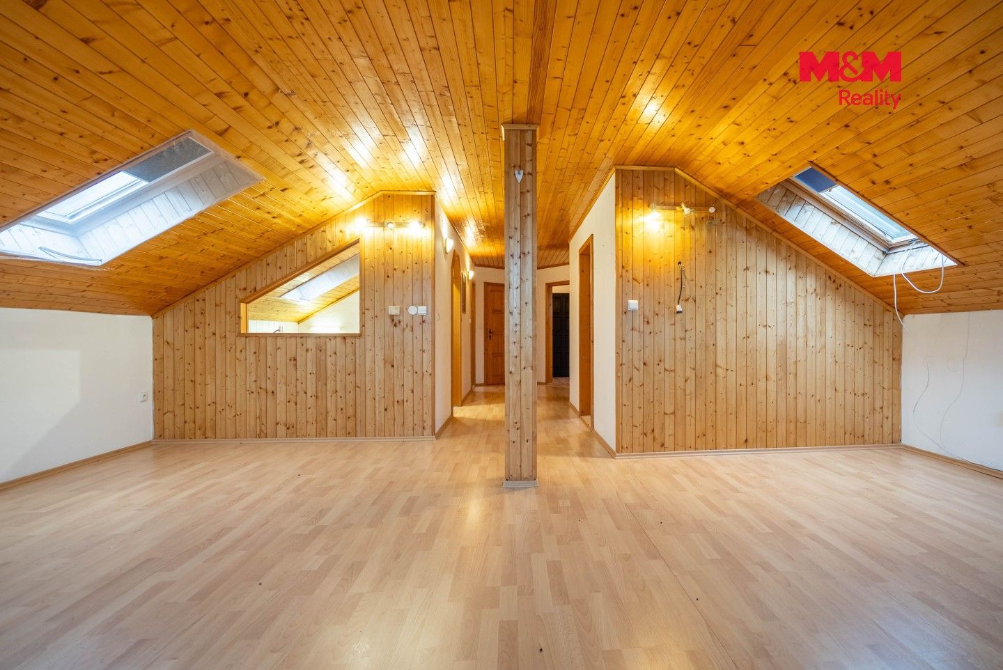 Prodej komerčního prostoru 847 m² - foto 28