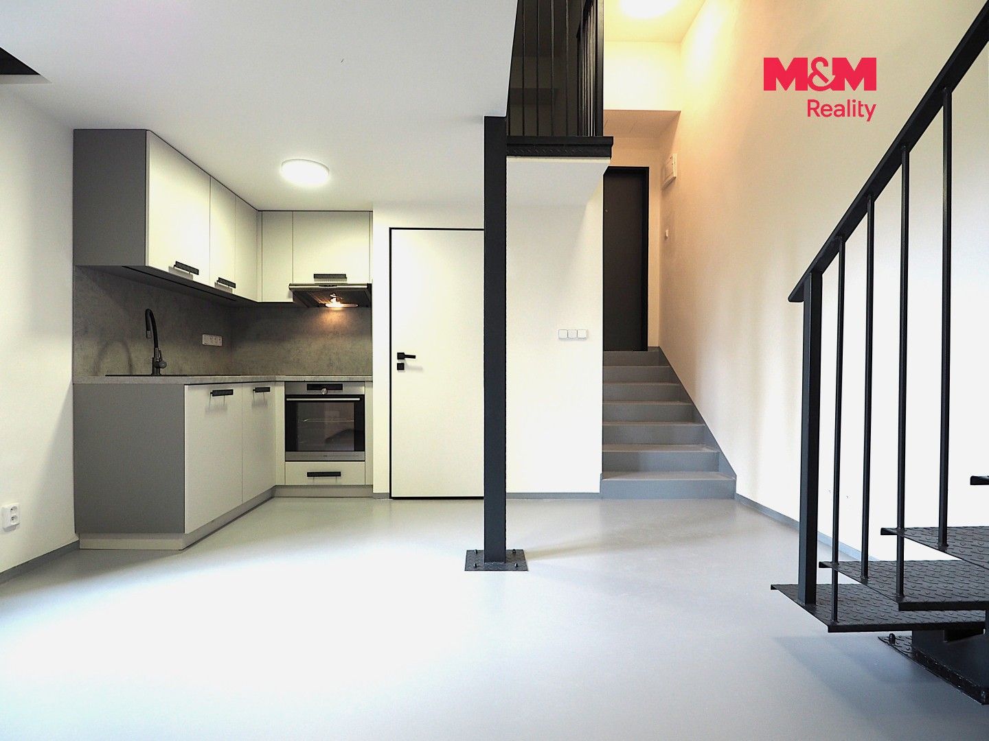 Pronájem bytu 2+kk 35 m² - foto 2