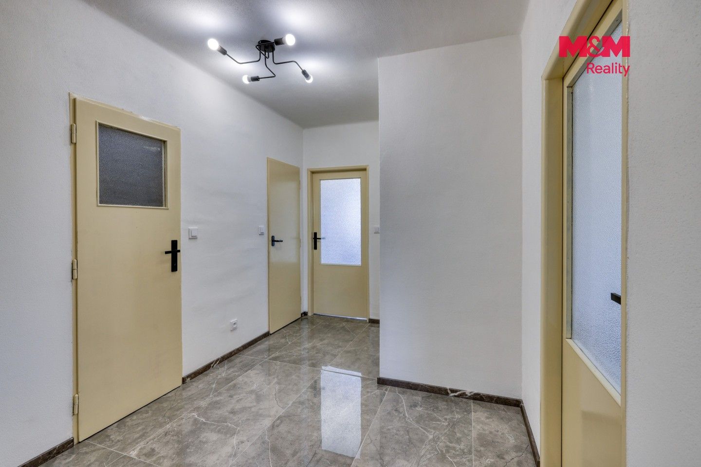 Pronájem bytu 3+1 75 m² - foto 9