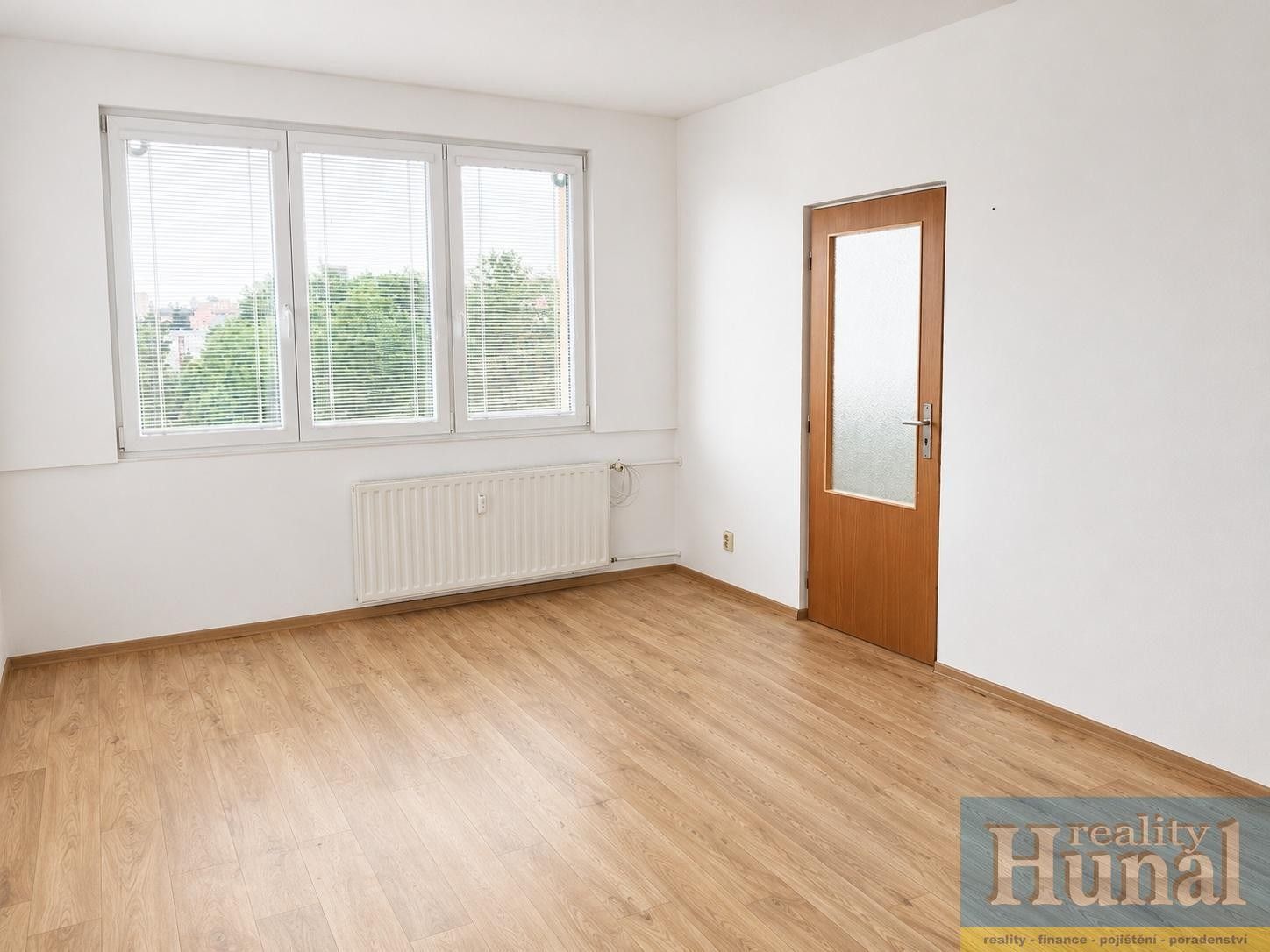 Pronájem bytu 1+1 42 m² - foto 3