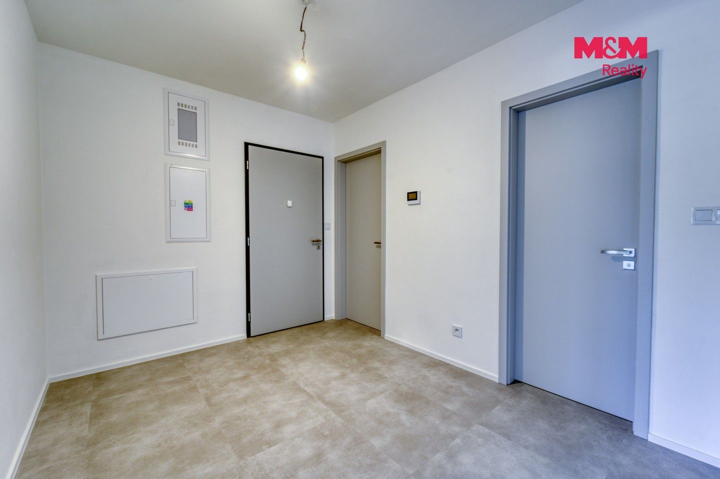 Pronájem bytu 3+kk 103 m² - foto 14