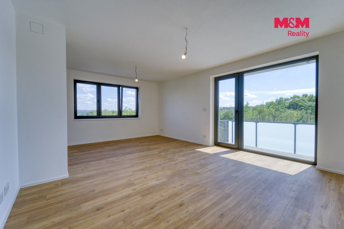 Pronájem bytu 3+kk 92 m² - foto 2