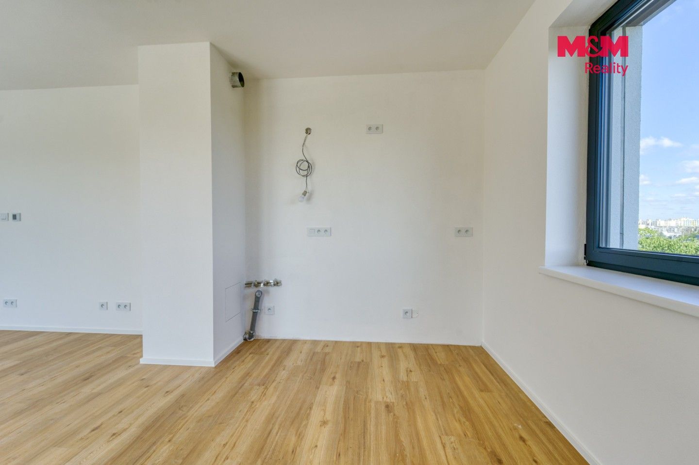 Pronájem bytu 3+kk 92 m² - foto 8