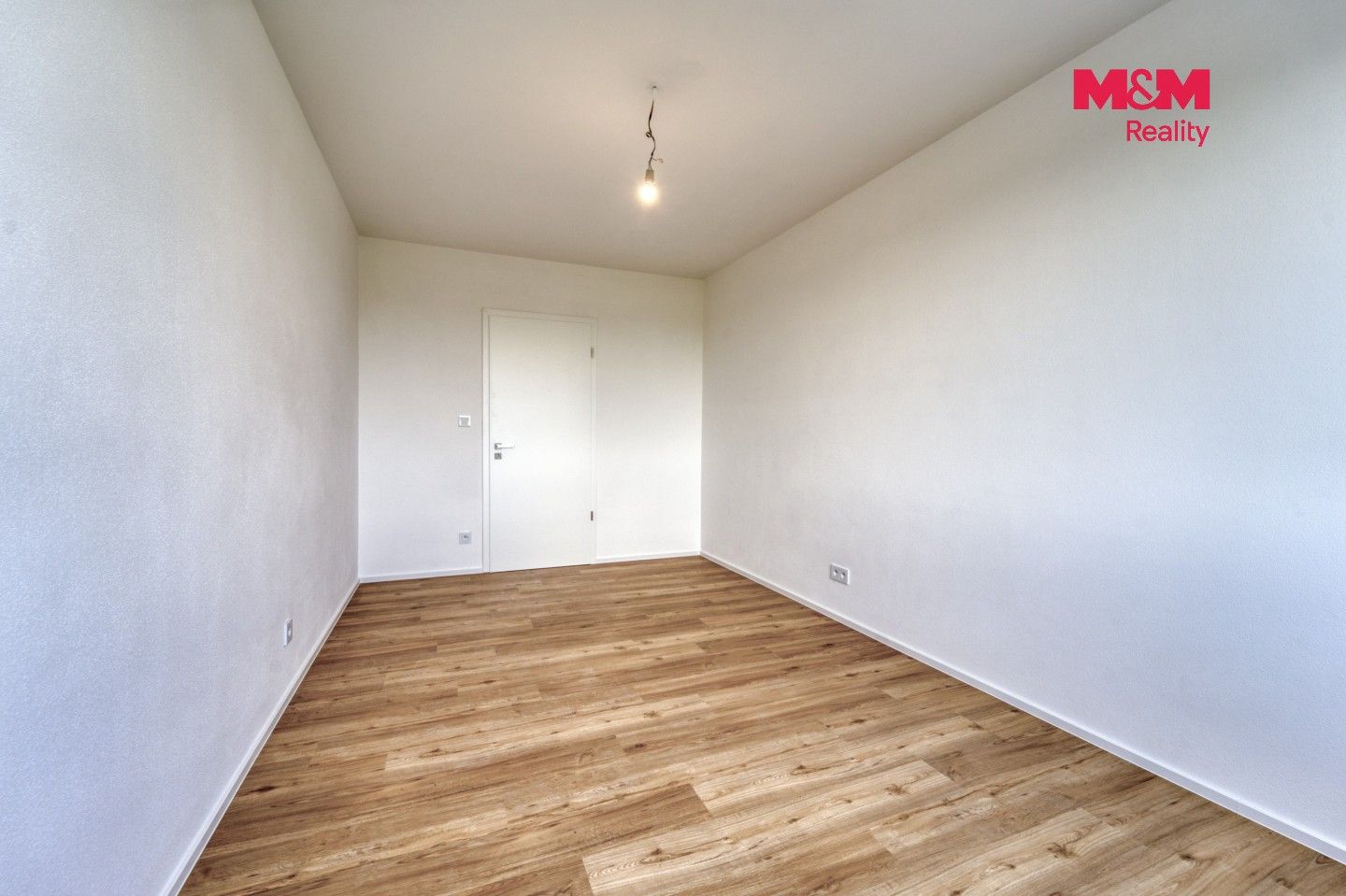 Pronájem bytu 3+kk 92 m² - foto 13
