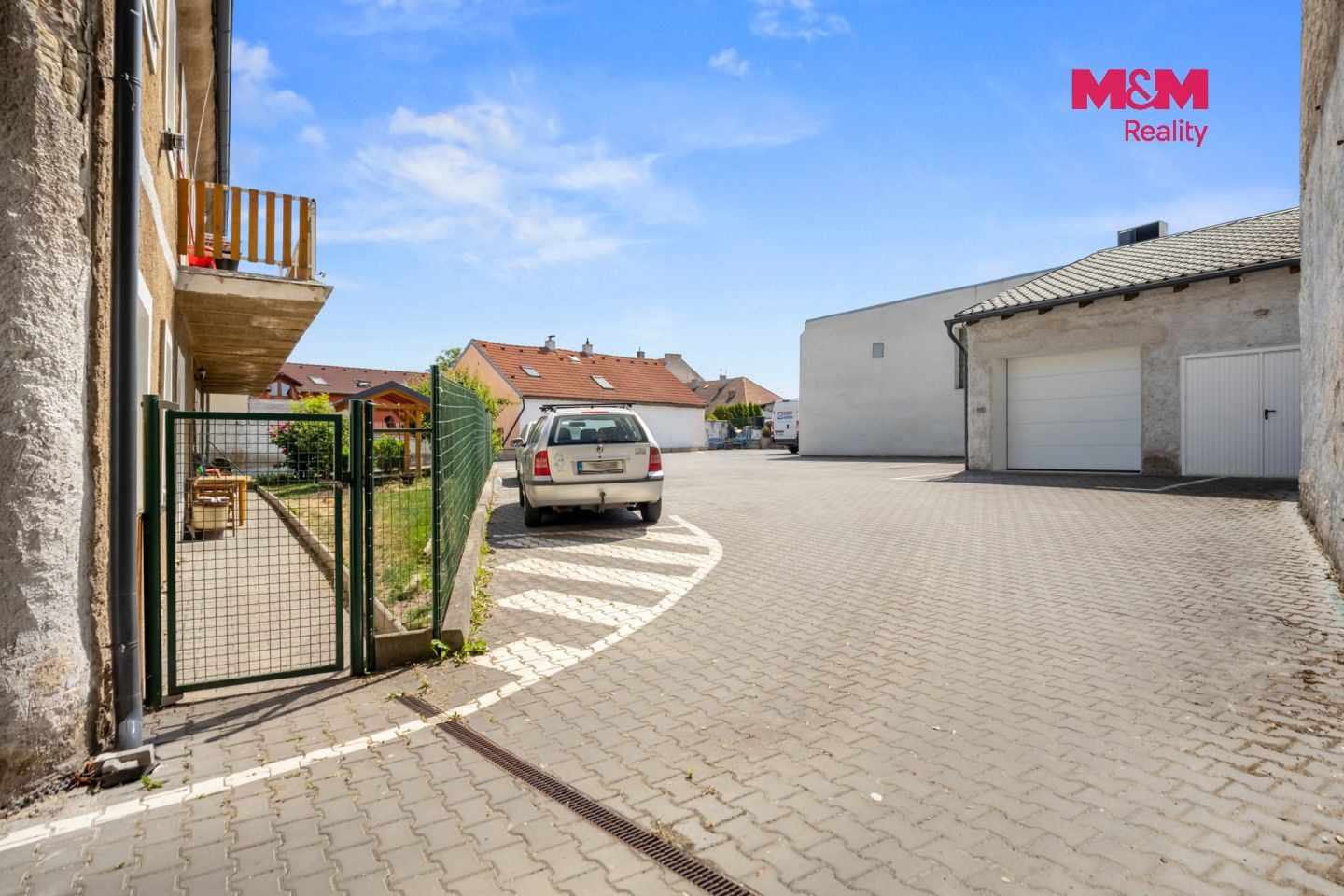 Prodej komerčního prostoru 376 m² - foto 11