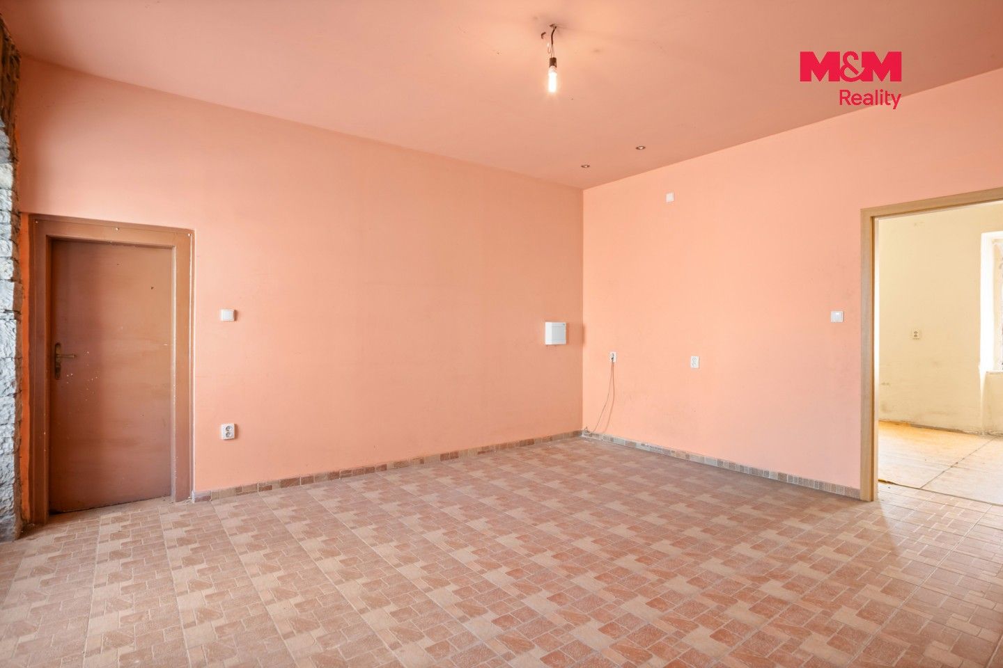 Prodej komerčního prostoru 376 m² - foto 18
