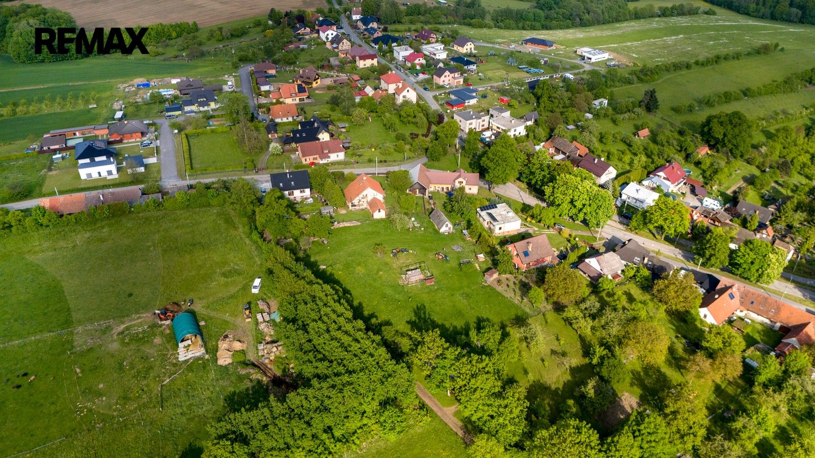 Prodej pozemku 966 m² - foto 17