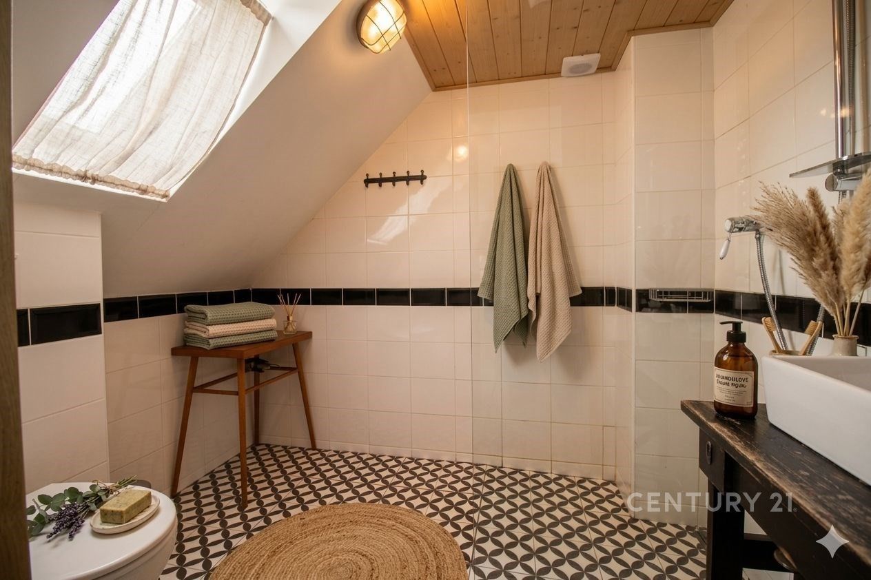 Prodej nemovitosti 500 m² - foto 16