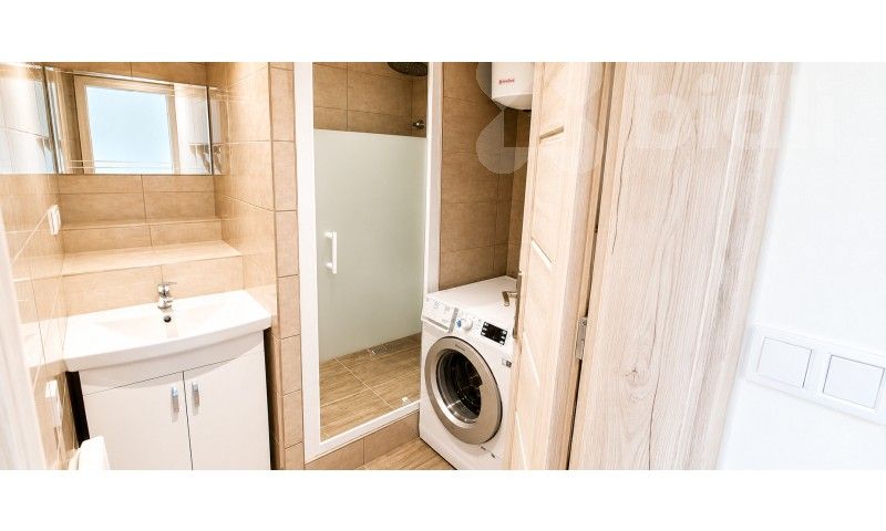 Prodej bytu 1+kk 36 m² - foto 4