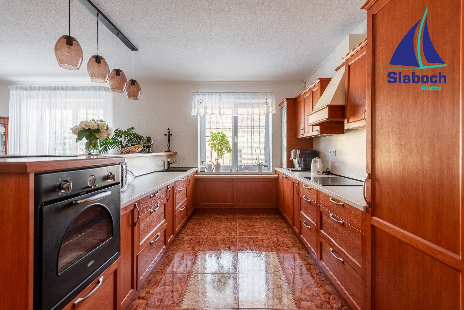 Prodej domu 182 m² - foto 4