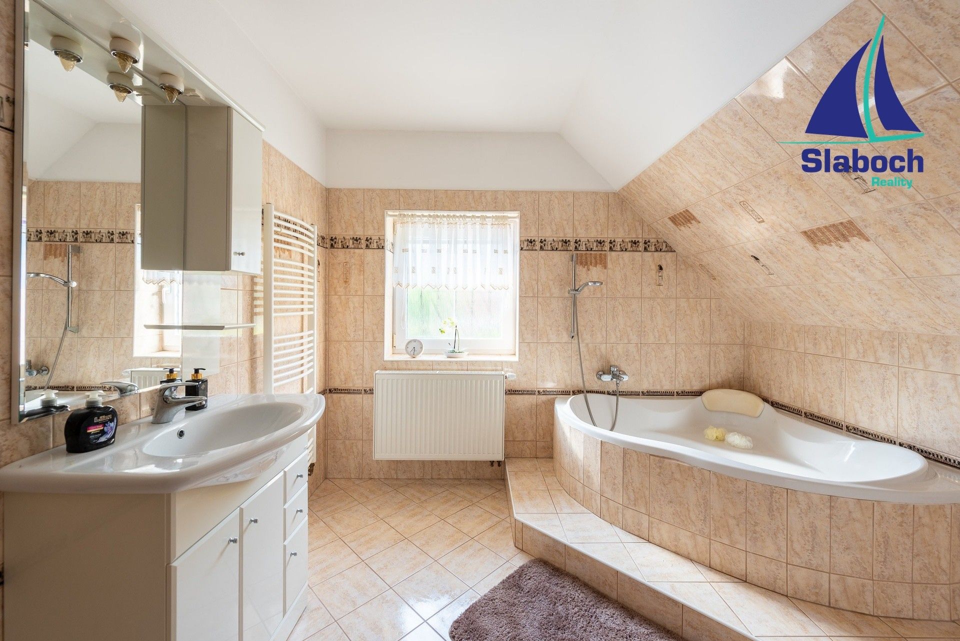 Prodej domu 182 m² - foto 14