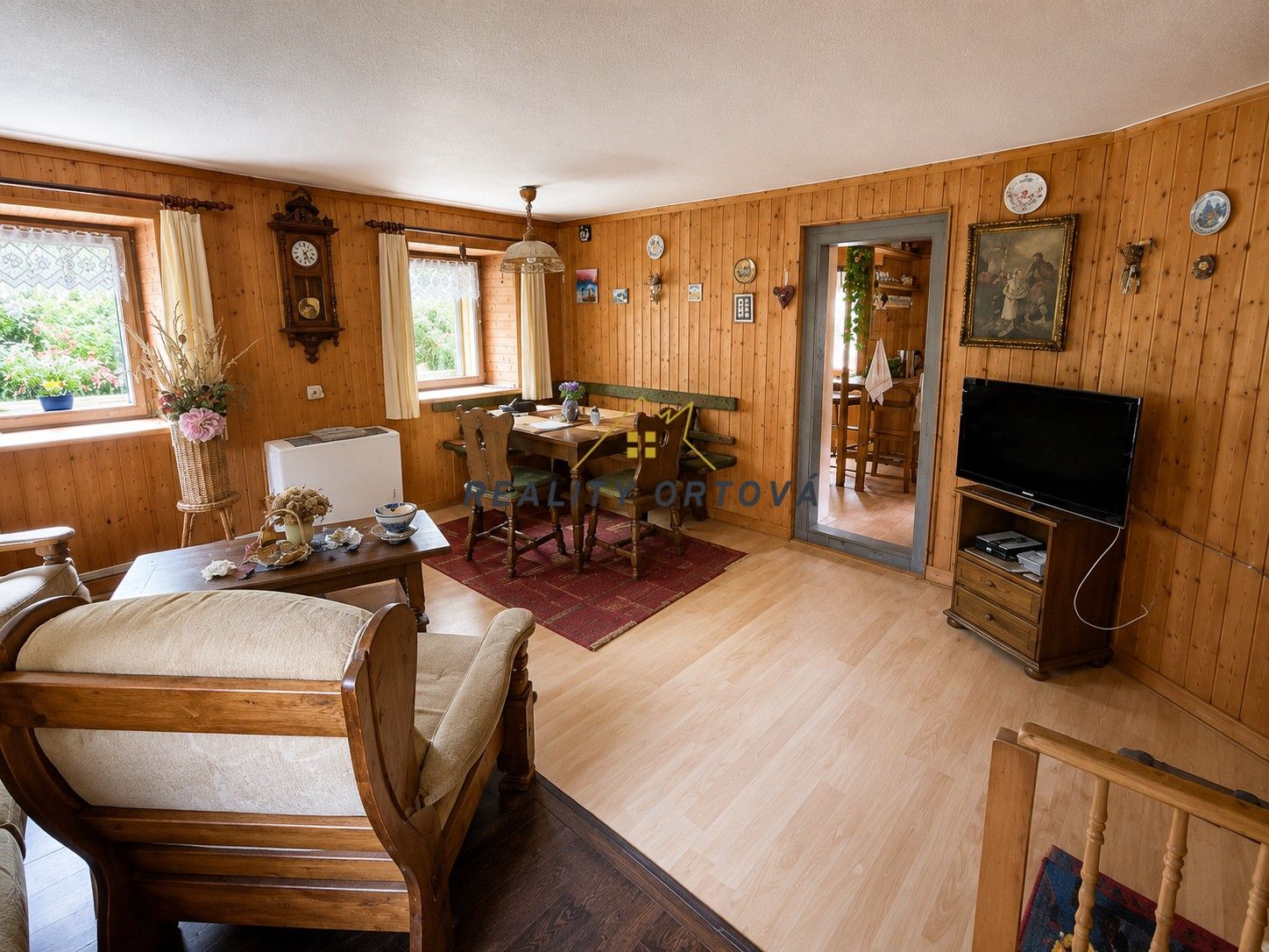 Prodej domu 180 m² - foto 1