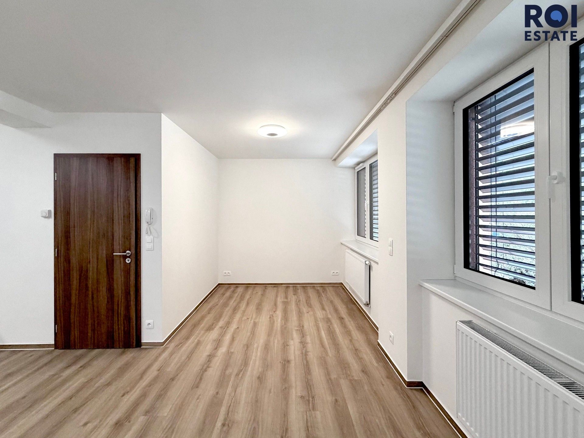 Pronájem bytu 1+kk 30 m² - foto 10