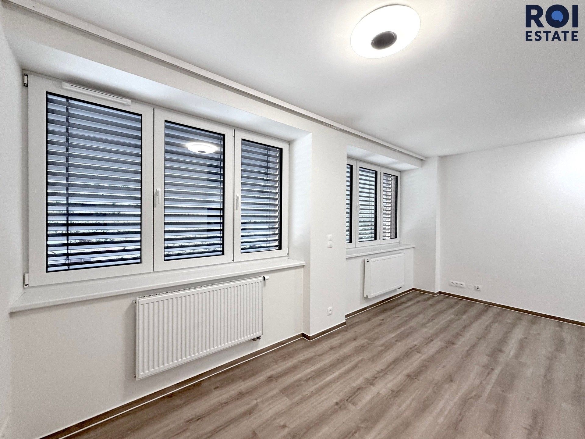 Pronájem bytu 1+kk 30 m² - foto 11