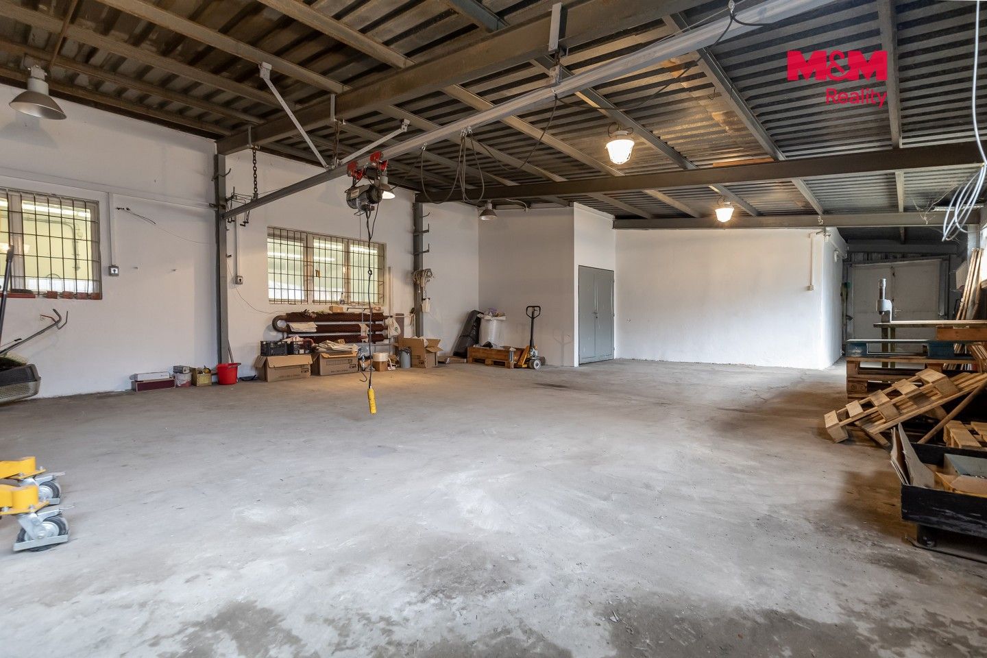 Prodej komerčního prostoru 388 m² - foto 11