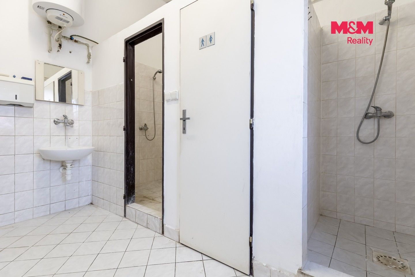 Prodej komerčního prostoru 388 m² - foto 13