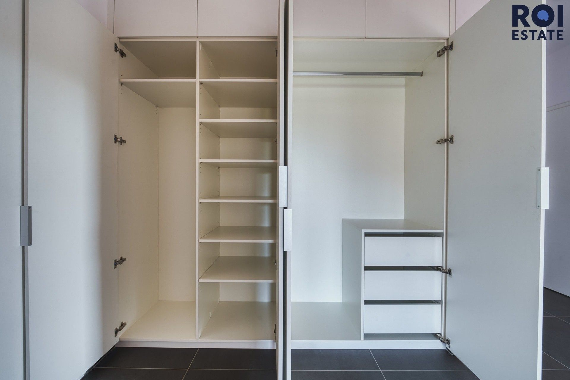 Pronájem bytu 3+kk 88 m² - foto 12