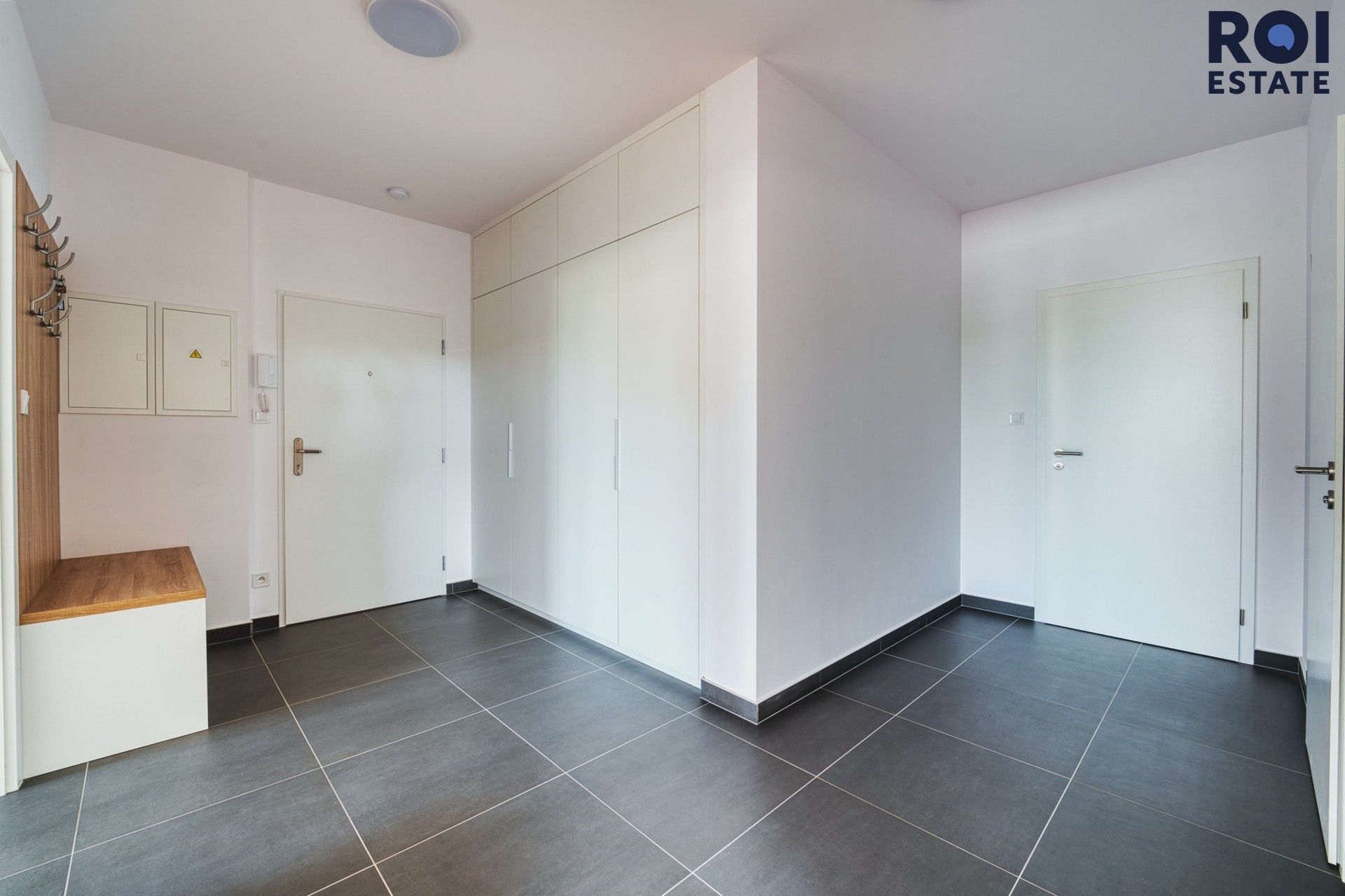 Pronájem bytu 3+kk 88 m² - foto 11
