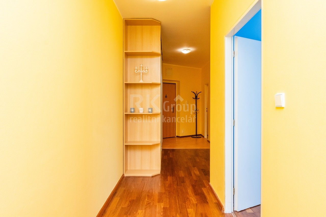 Pronájem bytu 2+kk 65 m² - foto 9