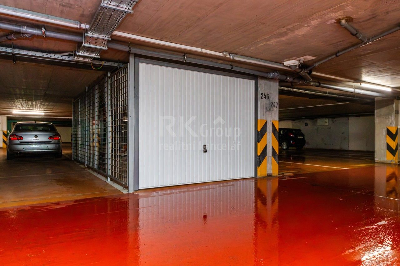 Pronájem bytu 2+kk 65 m² - foto 18