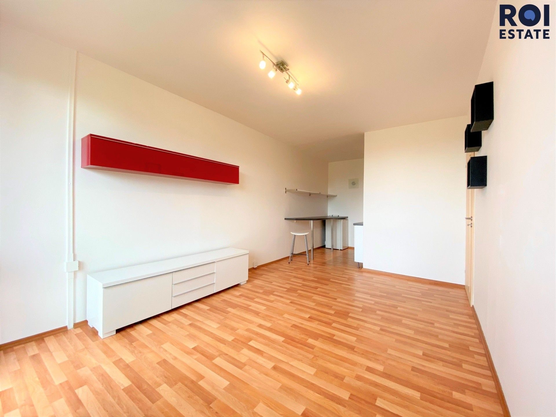 Pronájem bytu 2+kk 48 m² - foto 5