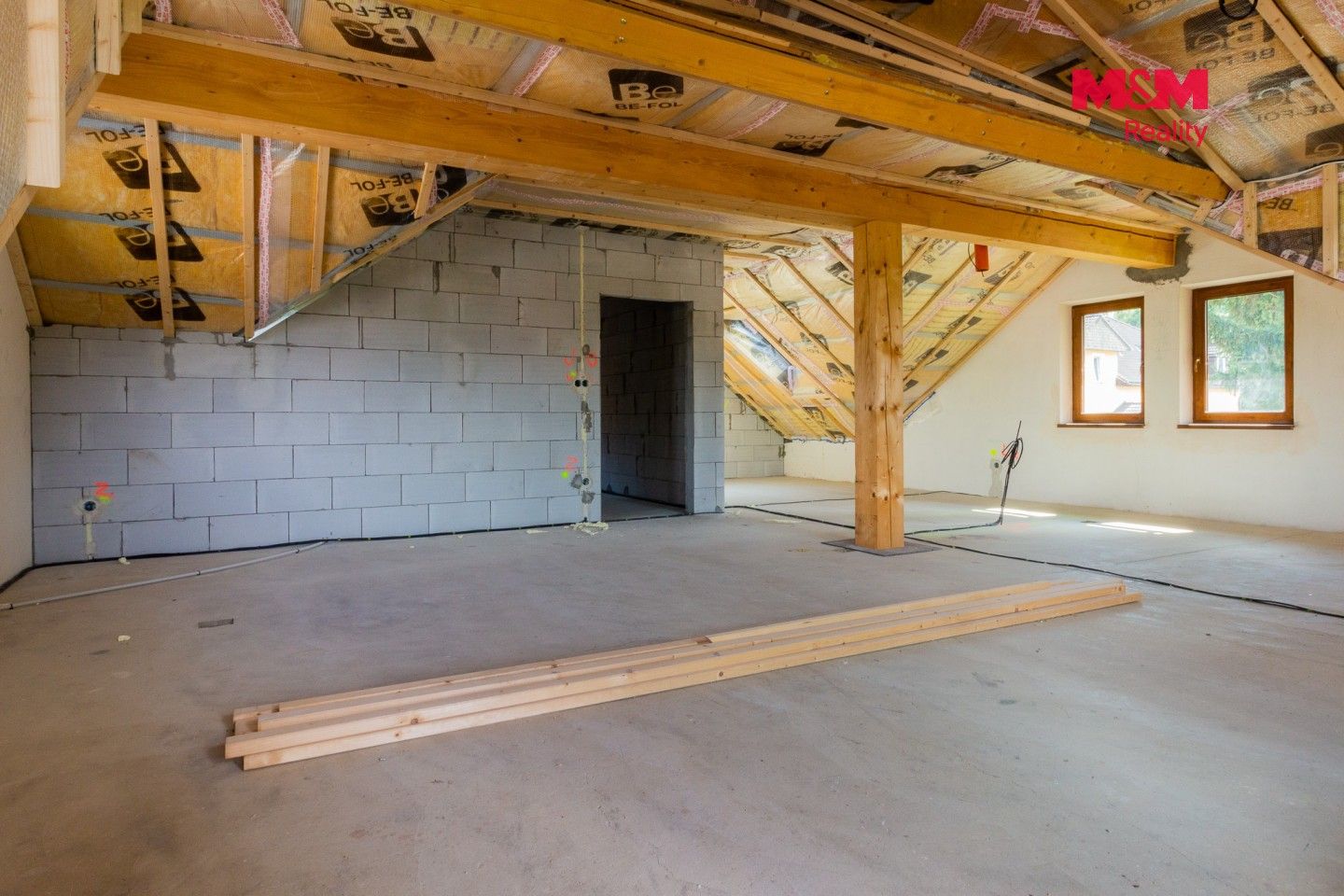Prodej komerčního prostoru 1051 m² - foto 8