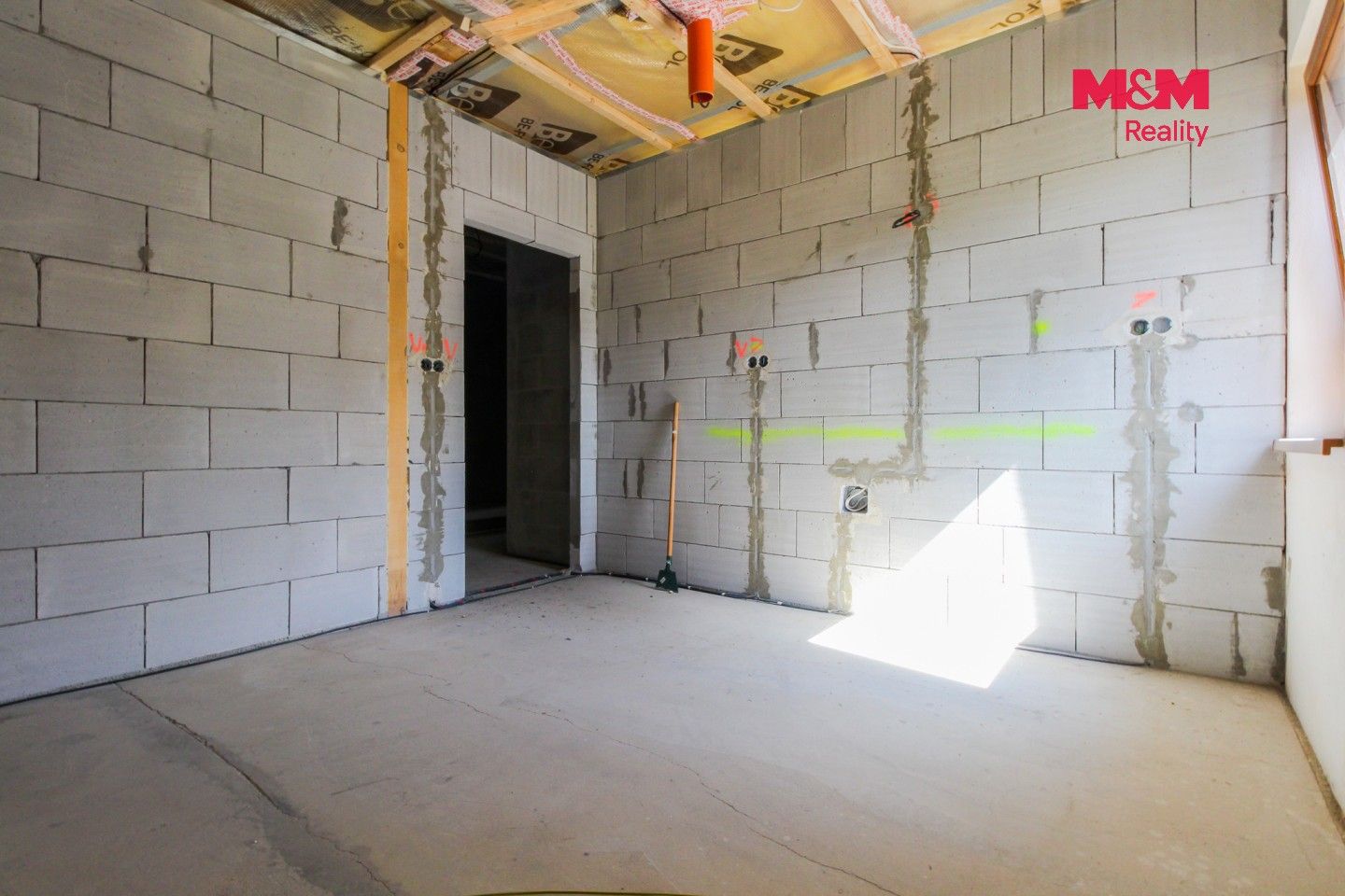 Prodej komerčního prostoru 1051 m² - foto 18